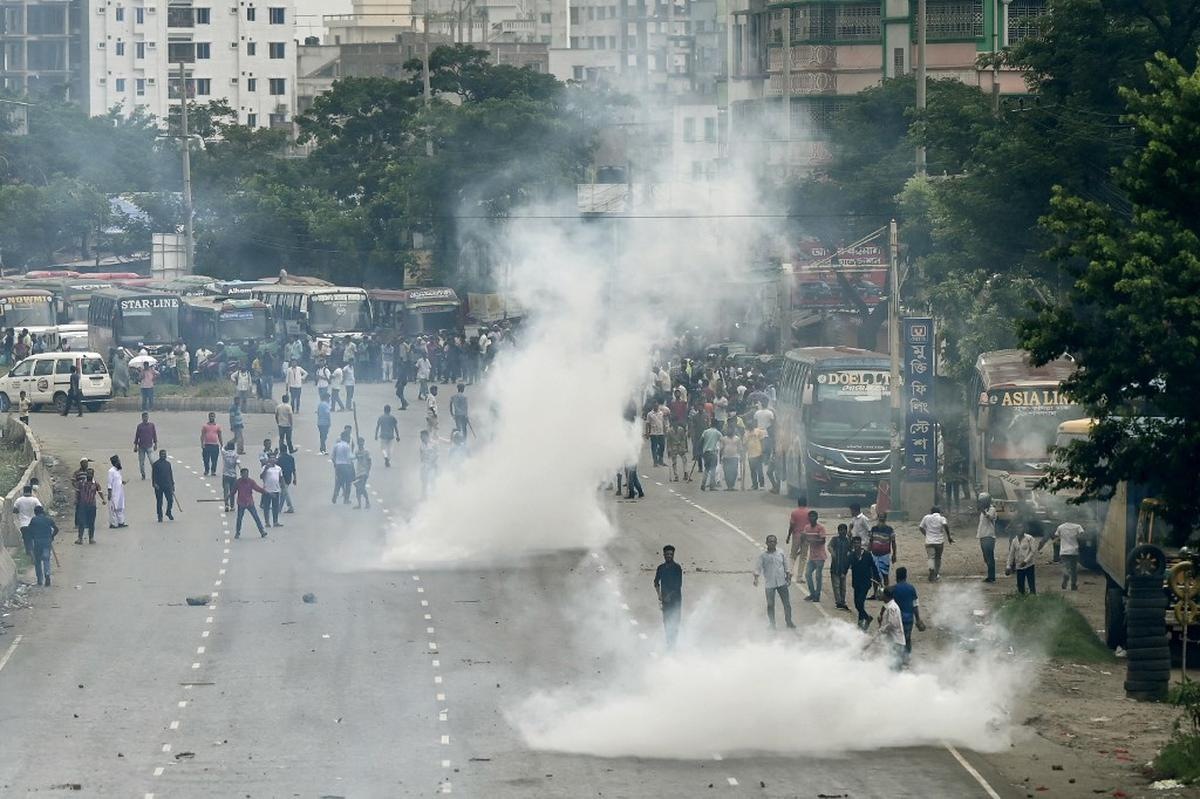 Bangladesh Police Clash with Protesters