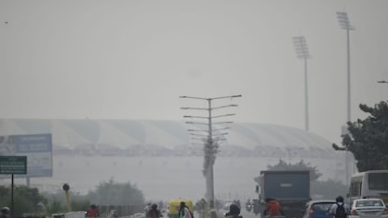 Delhi Air Pollution LIVE